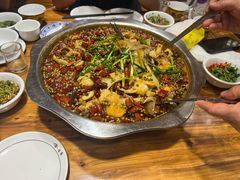 -乡土特色.冷锅鱼.牦牛肉汤锅