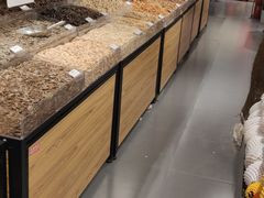 自助取餐区-果多美(三里河店)