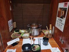 -独食火锅·半米屋台(直营总店)