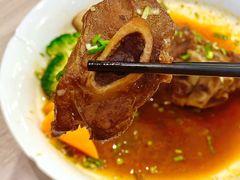 -康师傅私房牛肉面(马泉营奥莱店)