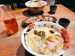 -千金一碗·宝岛一村(韩国街店)