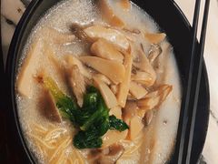 -功德林(南京西路店)