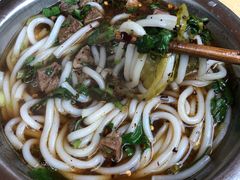 -花溪牛肉粉(八鸽岩店)