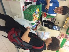 全家便利店(花园路店)-全家便利店(花园路店)