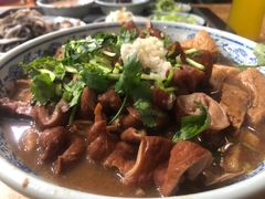 卤煮火烧-门框胡同百年卤煮(新街口店)