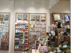 -猫的天空之城概念书店(杭州南宋御街店)