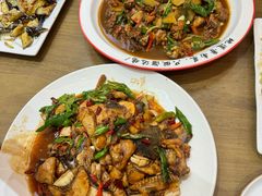 -鲁南仔·滕州炒鸡(经三路店)