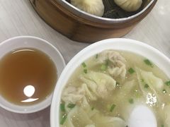 -珊珊小笼馆(仙霞路店)