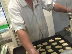 -上海哈尔滨食品厂(汇联商厦店)