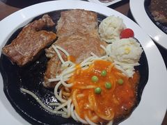 -豪客来牛排(空港华联店)