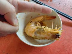 -大树下海鲜饭店
