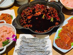 牛油微辣-花海牛火锅(泰合店)