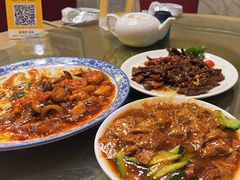 -金牌餐厅·天津菜·八珍豆腐·老爆三(瓷房子店)