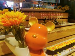 -领鲜活海鲜榴莲自助火锅(东门店)