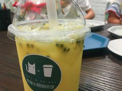 -有猫主题·治愈系猫咖(曾厝垵店)