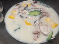 -鲜潭蒸汽石锅鱼(五道口购物中心店)