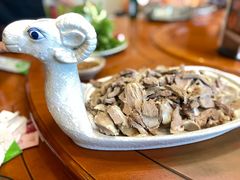 -诺敏塔拉奶茶-布里亚特包子-手把肉(锦都会店)