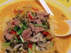 -粉小主·贵州酸汤牛肉粉(南京仙林金鹰店)