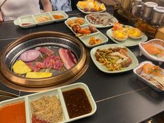 -梨花甄选自助烤肉(小寨原力场店)