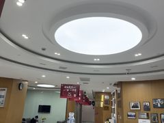 -雅悦齿科(顾村公园店)