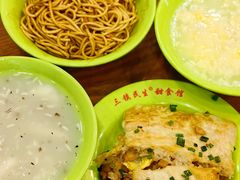 -三镇民生甜食馆(胜利街总店)