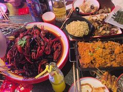 -路边边.炒菜烧烤.音乐餐厅(良乡长虹店)