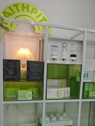 -凡碧诗毛孔清洁收细