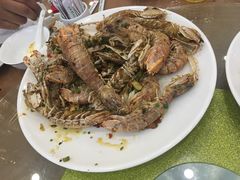 -顺峰渔港中国人的餐厅