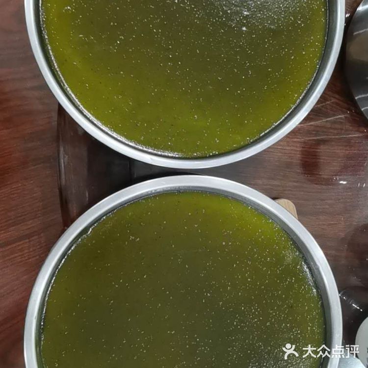 最近厨娘们喜爱青团青糕？