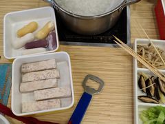 -杨老板·海鲜集市火锅·鲜切牛肉(中防万宝店)