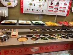 自助调料区-海底捞火锅(邯郸新世纪中心店)