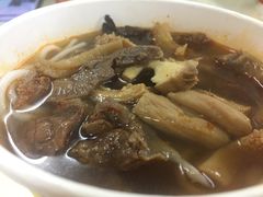 -江三王记牛杂馆(总店)