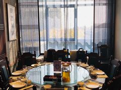 包厢-唐山宴百姓府邸院落中餐