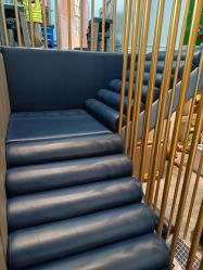 -奈尔宝·儿童乐园·亲子餐厅(华采天地店)