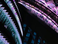 -凤凰中心