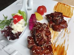 -穹六人间 people 6(岳阳路店)
