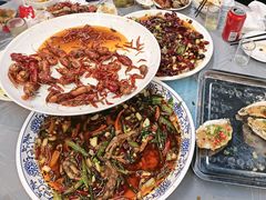 -渝粤小龙虾·海鲜大排档·江湖菜