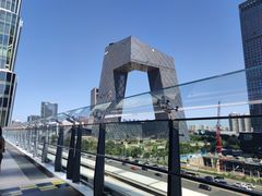 -福楼毕斯罗F Bistronome(国贸商城约会地标景观店)