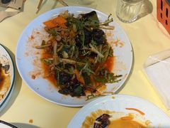 -嗨辣小聚·盘锦河蟹·海鲜烧烤龙虾(盘锦十年好店)