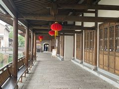 -丝绸小镇荻港古村