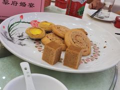 -东豪园林海鲜酒家(南港路辅路店)