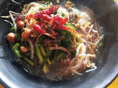 陵水酸粉-文昌鸡饭店110号(中山路店)