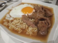 -香港新发烧腊茶餐厅(水围店)