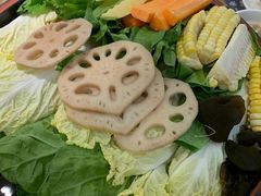 -一朵菌·野生菌探索家火锅(南亚店)