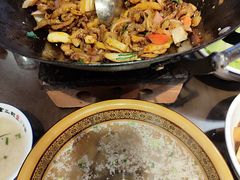 -富正毅三下锅·湘西韵味(天门山索道店)