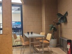 -M Stand(蓝色港湾店)