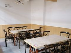 大堂-江城燕子大排档(江汉路步行街店)