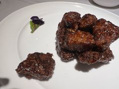 沪市牛肉粒-屋里厢上海菜馆