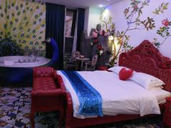 -天使恋人主题酒店(深圳翻身路店)