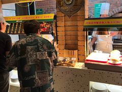-好伦哥比萨烤肉自助(昌平航母店)